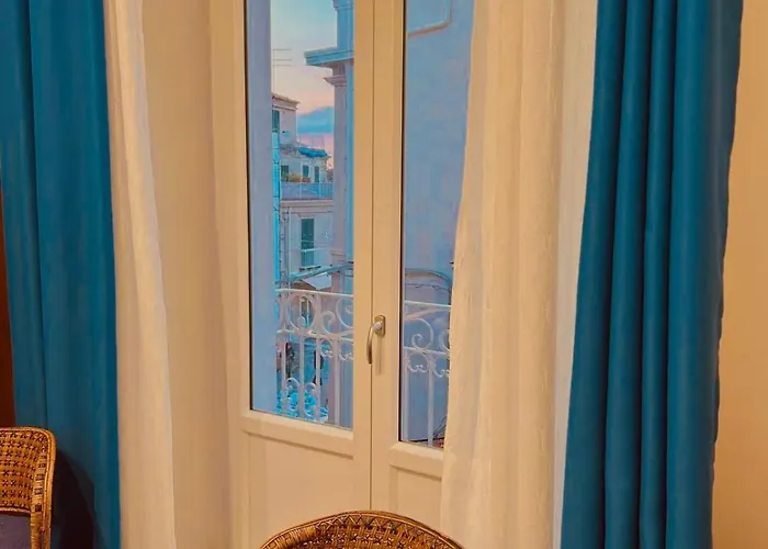 Sedile Dei Nobili 4*