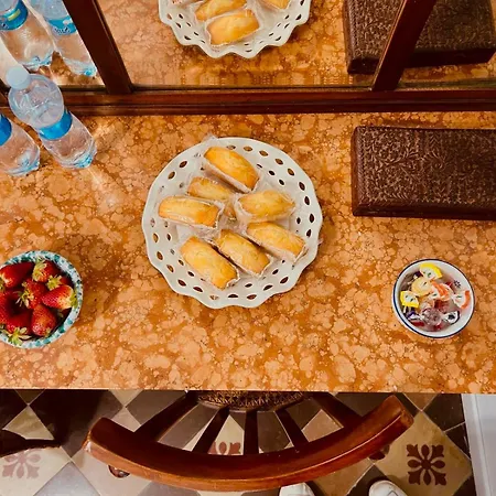 ゲストハウス Sedile Dei Nobili トロペーア