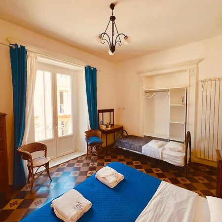 Sedile Dei Nobili 4*