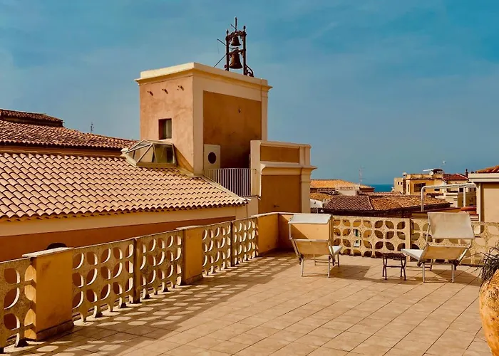 Sedile Dei Nobili Gasthuis 4*