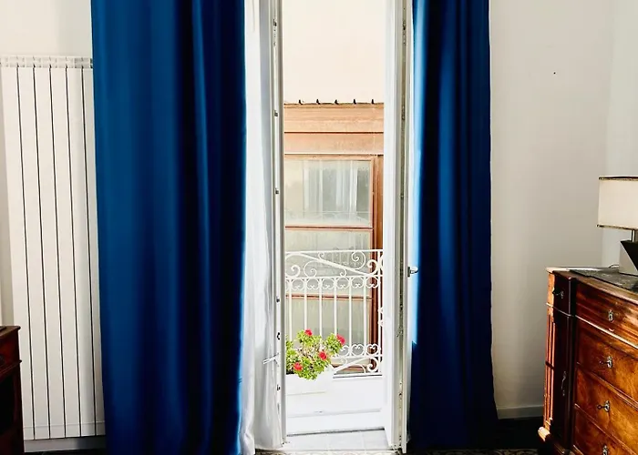 Sedile Dei Nobili 4*